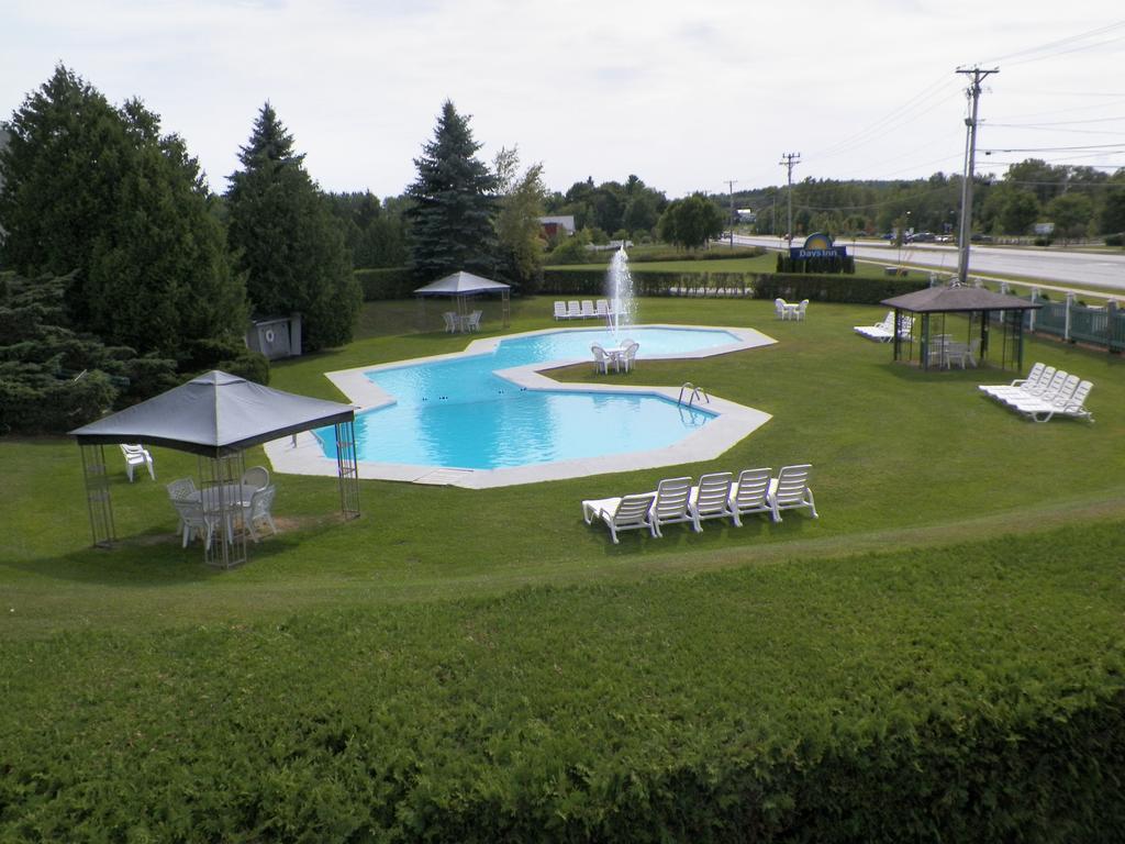 Days Inn By Wyndham Shelburne/Burlington Kültér fotó