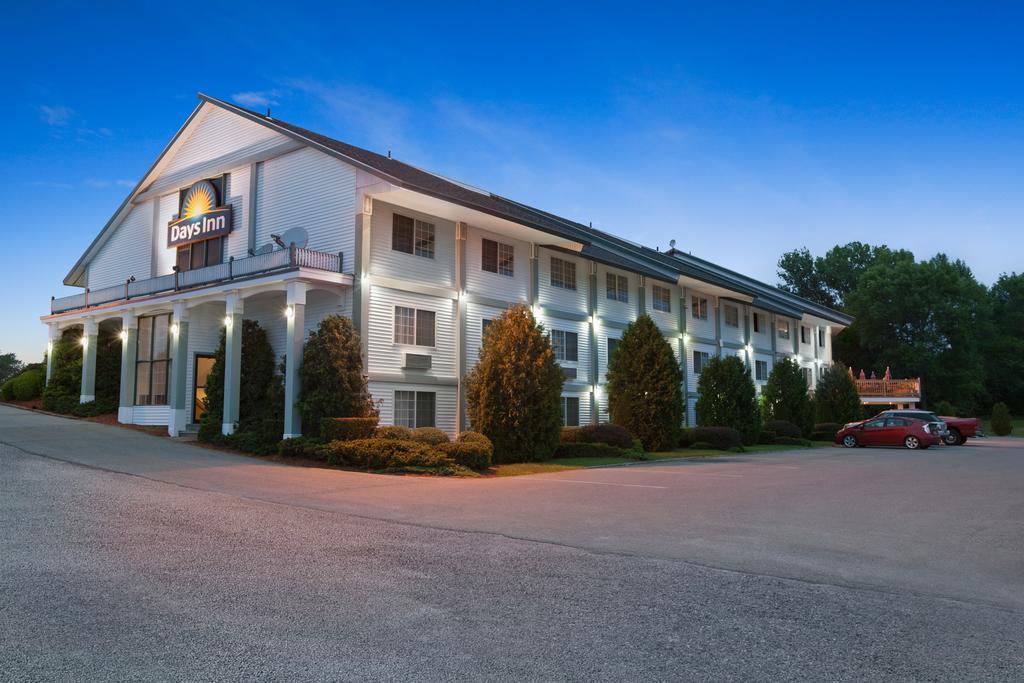 Days Inn By Wyndham Shelburne/Burlington Kültér fotó