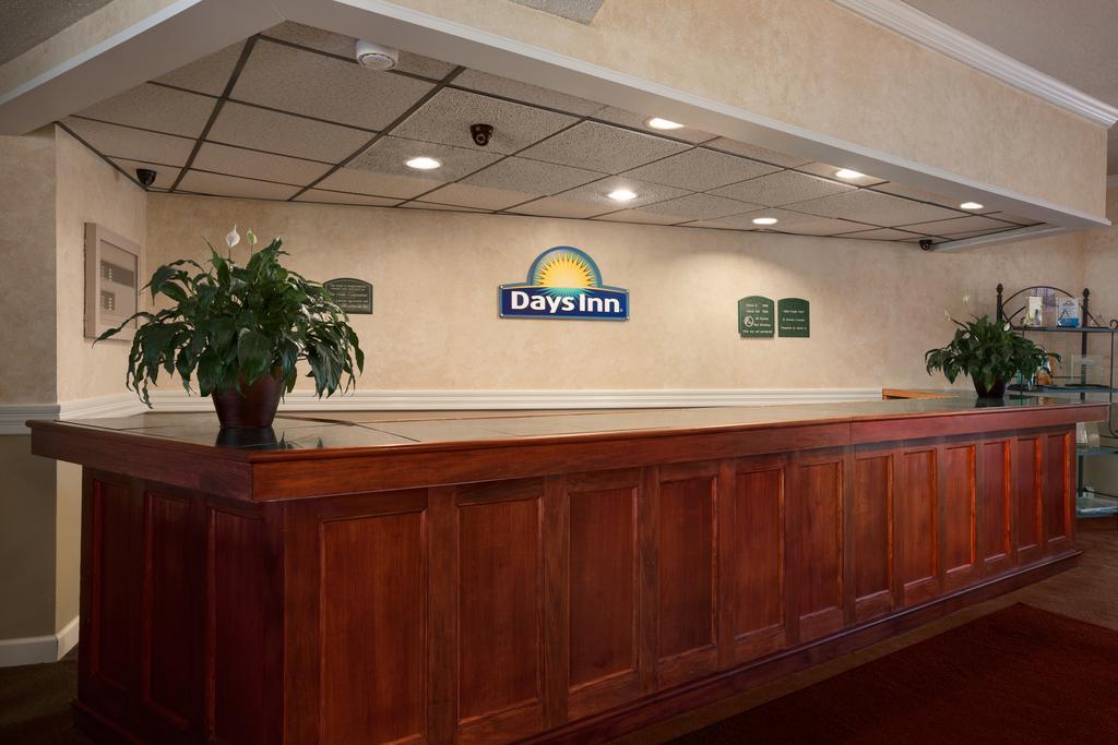 Days Inn By Wyndham Shelburne/Burlington Kültér fotó