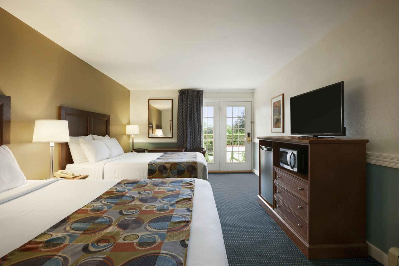 Days Inn By Wyndham Shelburne/Burlington Szoba fotó