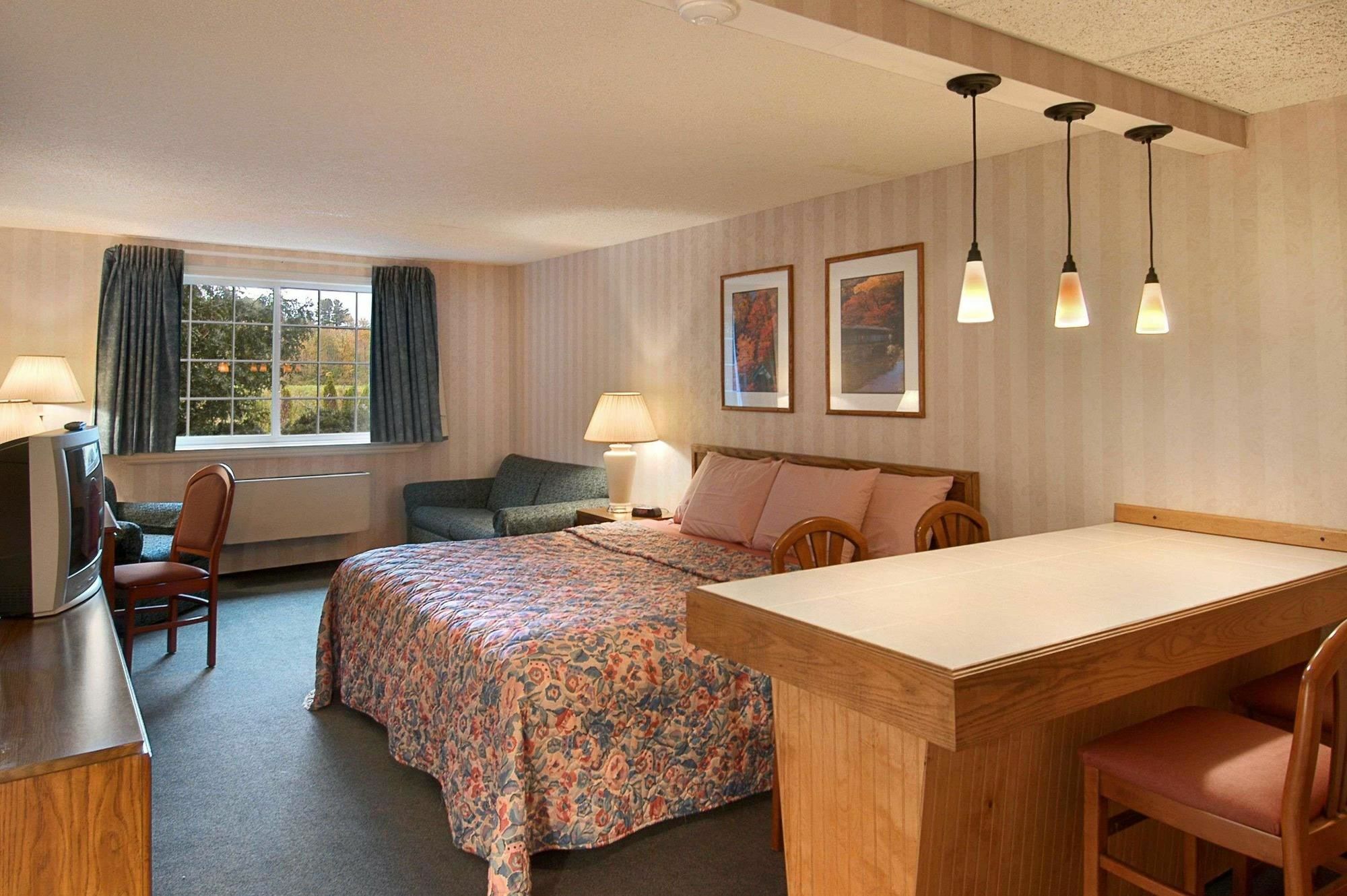 Days Inn By Wyndham Shelburne/Burlington Kültér fotó